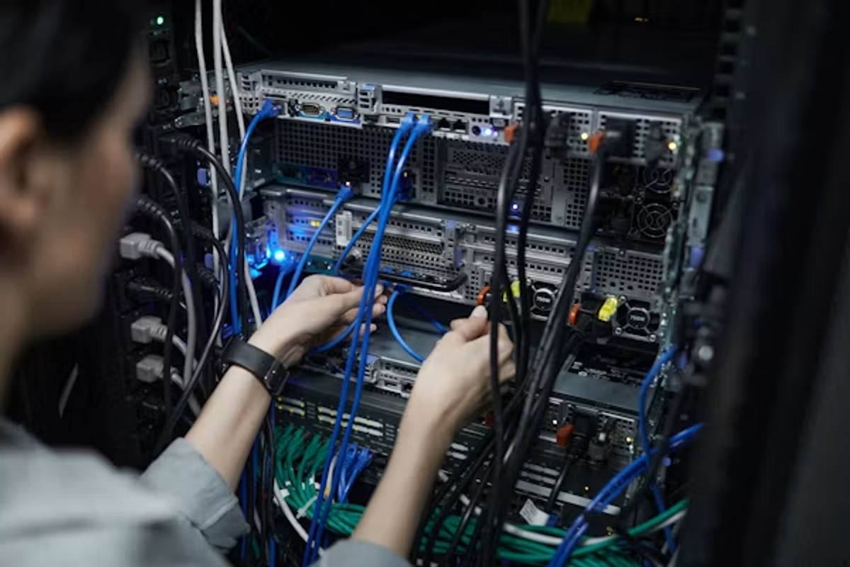 IT Support & Infrastructure